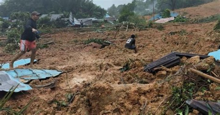 
Indonesia landslides kill 10, rescuers search for 42 missing 