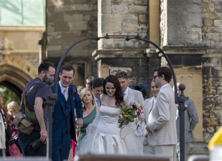 
Jordan Renzo and Girlfriend Ava Pullar Attend A Friend’s Wedding In Style 