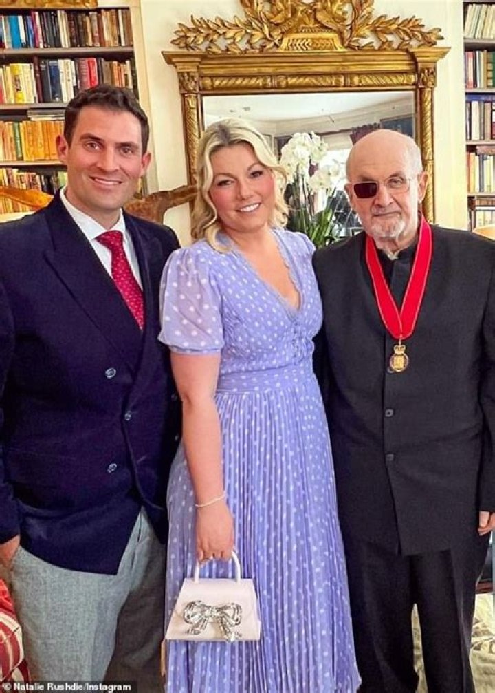 
Who Is Salman Rushdie Son Zafar Rushdie? Ex Wife Of Novelist And Wives List 
